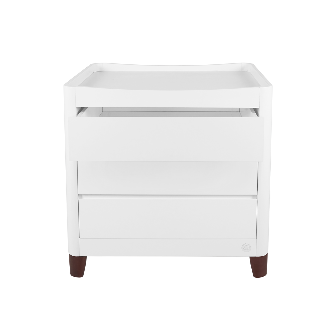 Serena Dresser