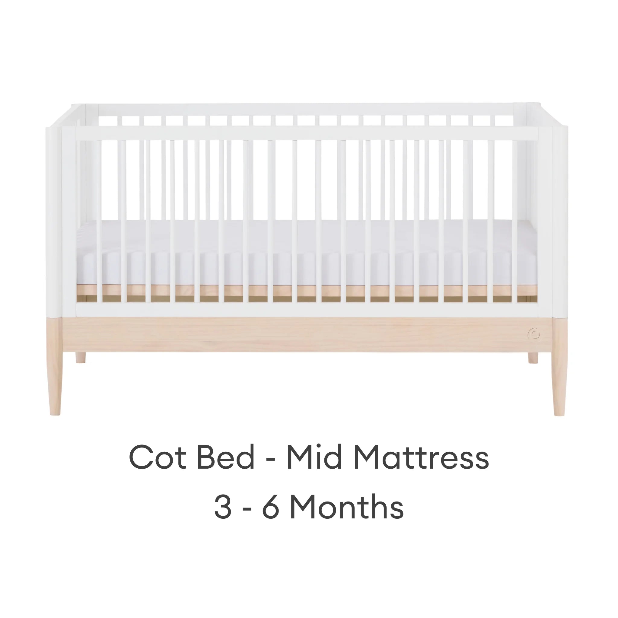 Gaia Baby EOS umwandelbares Kinderbett in Weiß und Natur mit mittlerer Matratzenhöhe für Babys im Alter von 3–6 Monaten