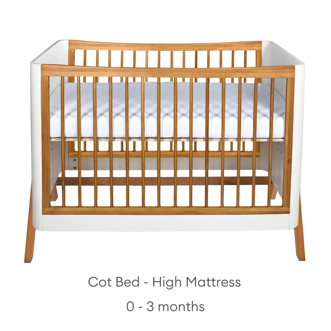 Hera Cot Bed 'Studio Edit'