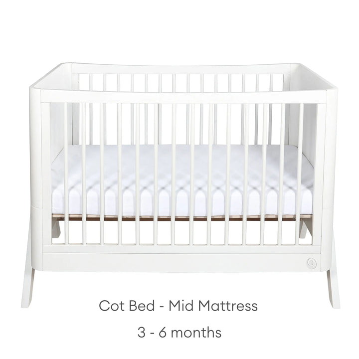 Hera Cot Bed 'Studio Edit'
