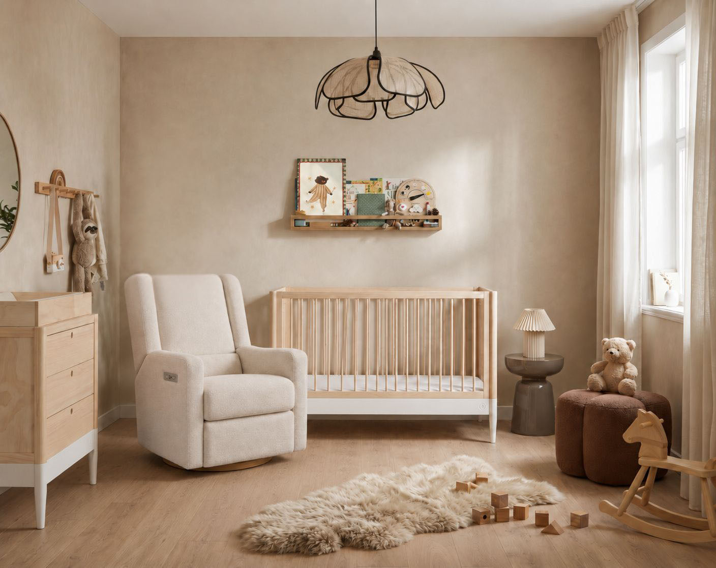 Lyra Electric Nursing Chair