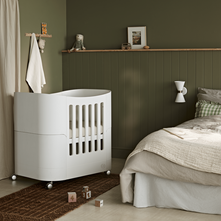 SERENA Mini Cot & Dresher Room Ensemble