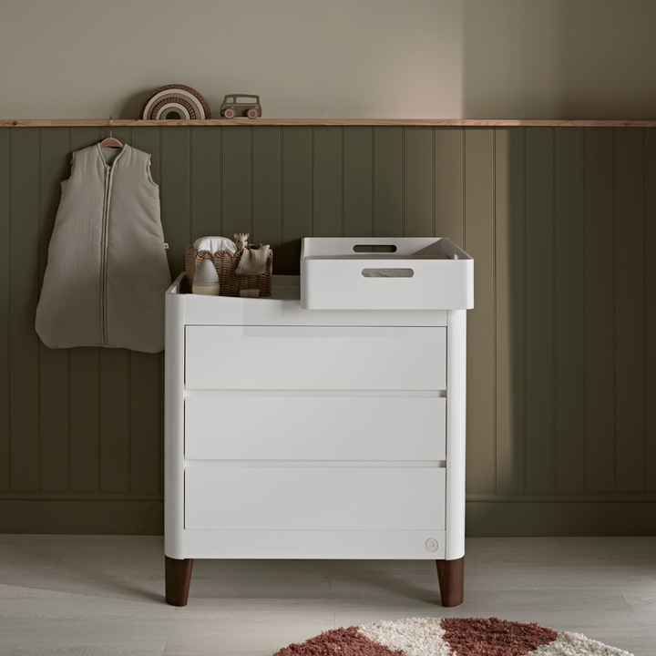 Ensemble lit bébé et commode Serena