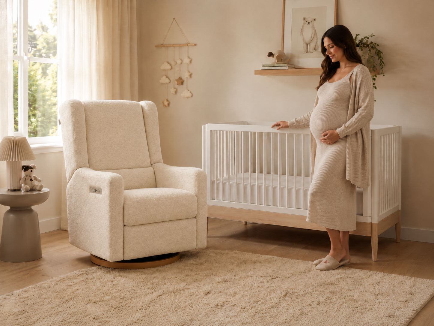 Lyra Electric Nursing Chair