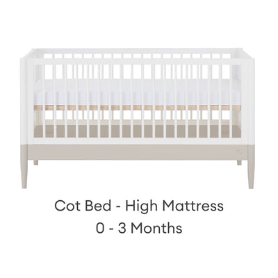Lit bébé convertible Gaia Baby EOS avec position matelas haute pour le nouveau-né.