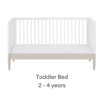 Lit bébé moderne blanc et cachemire de la collection de lits bébé évolutifs Gaia Baby EOS pour enfant de 2 à 4 ans