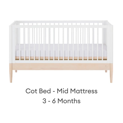 Gaia Baby EOS umwandelbares Kinderbett in Weiß und Natur mit mittlerer Matratzenhöhe für Babys im Alter von 3–6 Monaten