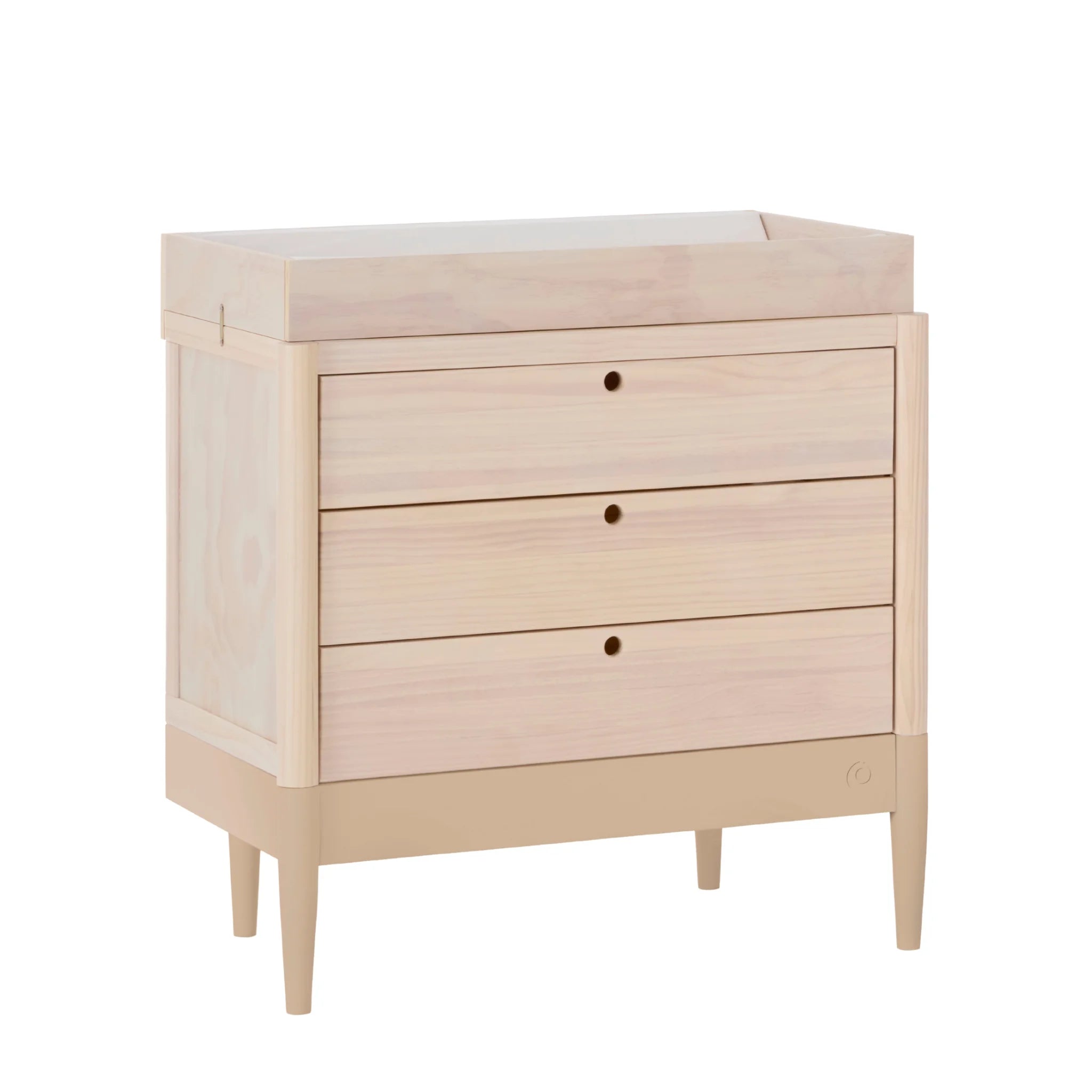 Gaia Baby EOS Kinderzimmerkommode mit Wickelauflage in Naturholz und Puderrosa, schräge Ansicht