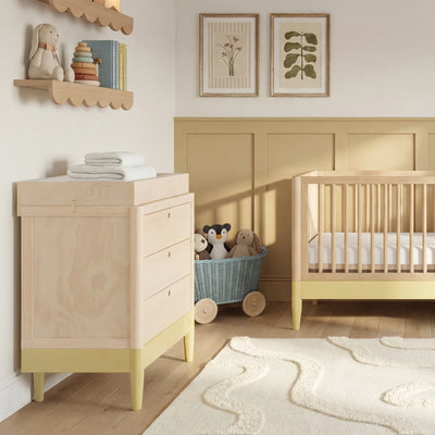 Gaia Baby EOS Kinderzimmerkommode mit Wickelauflage in Naturholz und Primelgelb