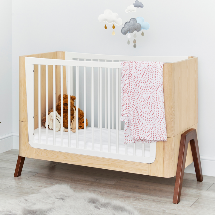 Hera Cot Bed, Dresser, Changing Station & Mattress Bundle