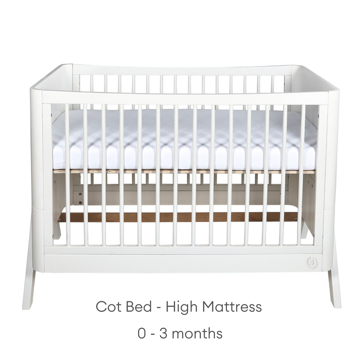 Hera 'Studio Edit' Two Piece Set - Cot & Dresser